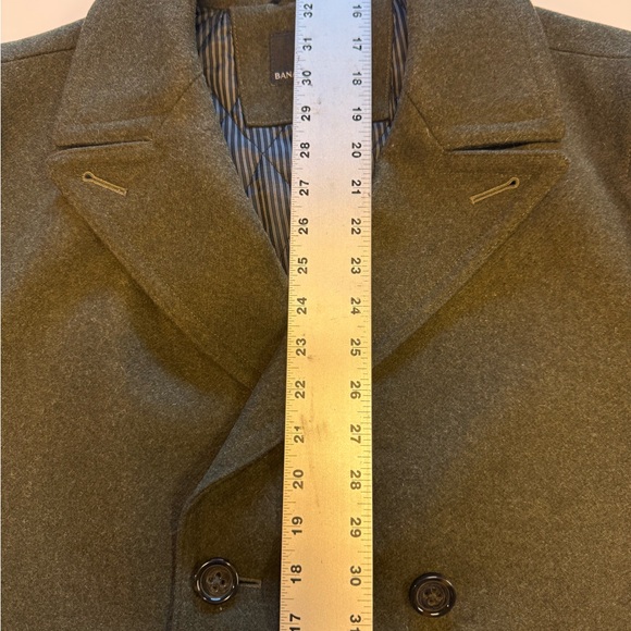 Vintage Banana Republic Men's Olive Double Breasted Pea Coat - Picture 5 of 10